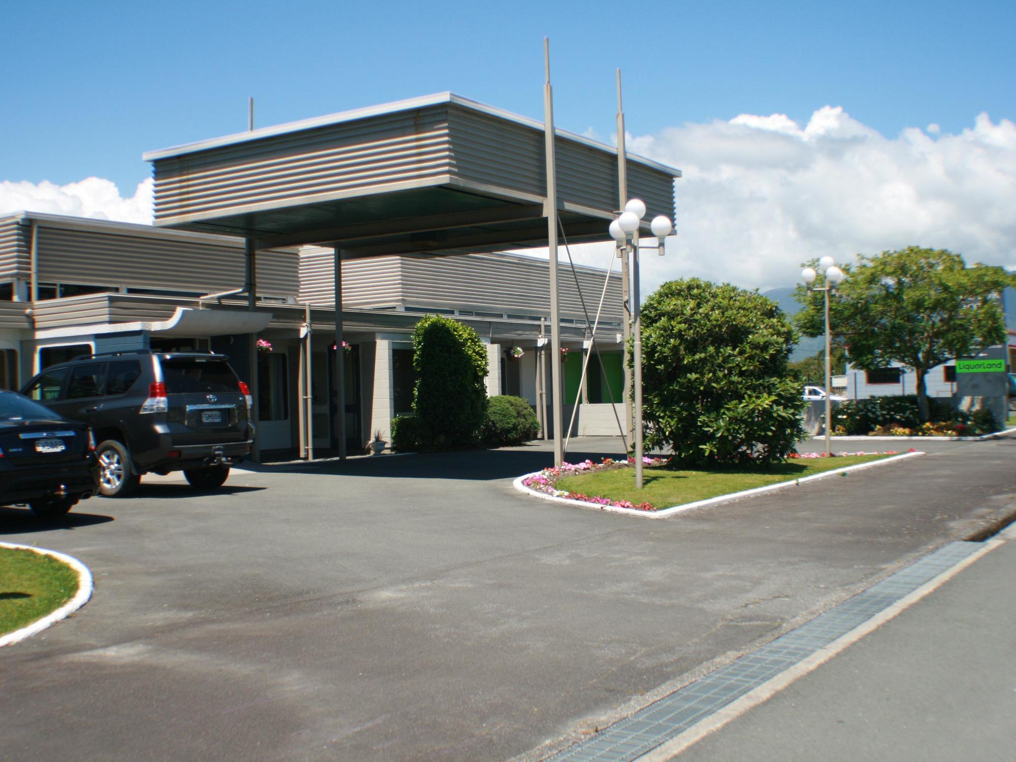Westport Motels Exterior photo